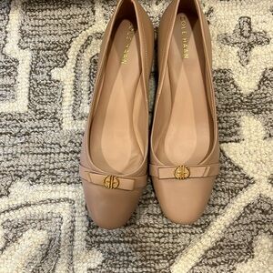 used once!! cole han tan ballet style shoes size 9.5